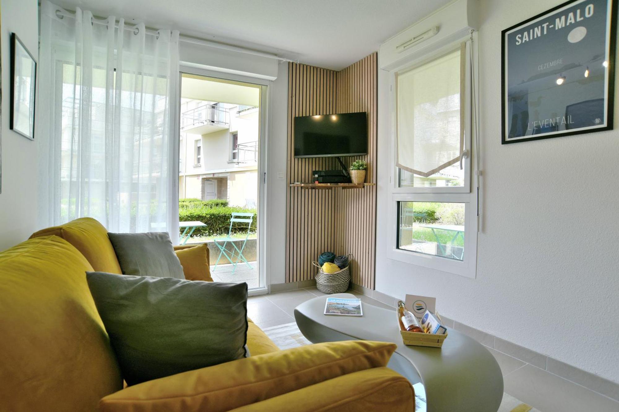 Escapade - Appartement Avec Jardin Et Parking Dinan Dış mekan fotoğraf