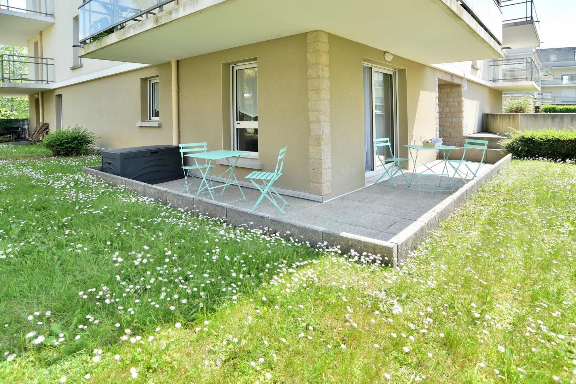 Escapade - Appartement Avec Jardin Et Parking Dinan Dış mekan fotoğraf